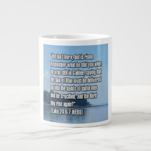 Lukas 24:6-7 WEBU Mug Jumbo Mugg