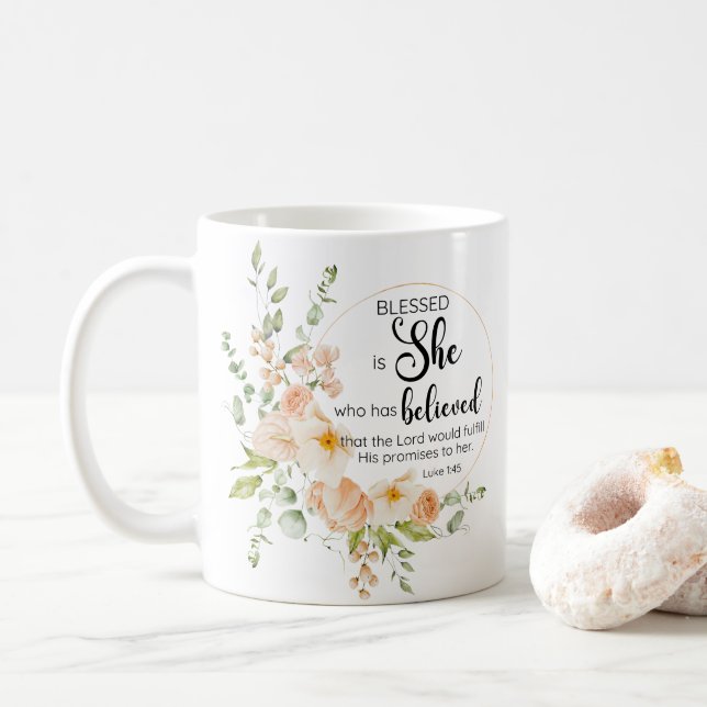 Luke 1:45 Blsed är Vår Orange Flower Kaffemugg (Med munk)