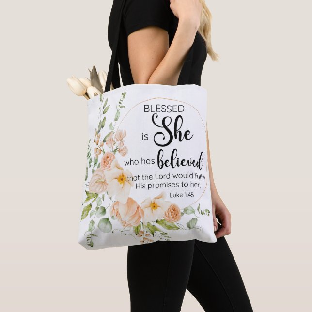 Luke 1:45 Blsed är Vår Orange Flower Tygkasse (Närbild)