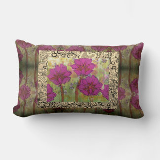 Lumbar Pillow - Three Pink Flowers Lumbarkudde