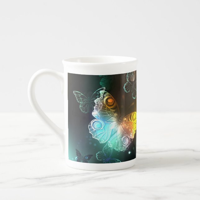 Luminösa fjäril och nattfjärilar benporslin mugg (Vänster)