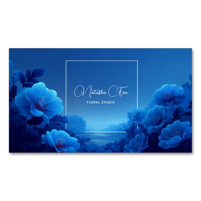 Luminous Blue Floral Serene Landscape Magnetiska Visitkort (Framsida)
