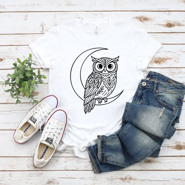 Luna Owl Line Art with Crescent Moon T Shirt (Skapare uppladdad)