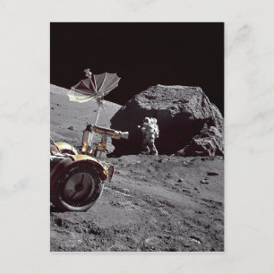 Lunar Boulder Vykort