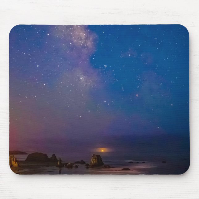 Lunar Eclipse & Milky Way | Bandon Beach, Oregon Musmatta (Framsidan)