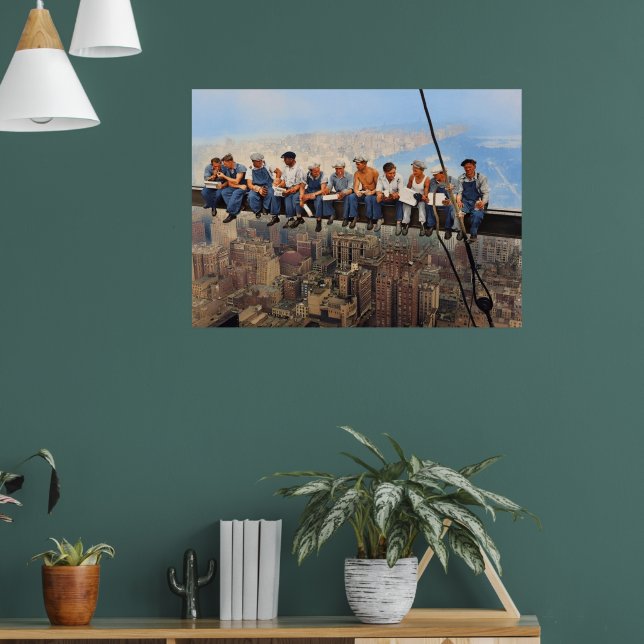 Lunch Atop A Skyscraper 1932 NYC Remastered Color Poster (Vardagsrum 1)