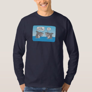 Lungande Underbara vithajar i Ocean T-Shirt