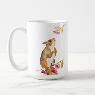 Lungfärgsekorre på gren med bär kaffemugg