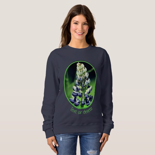Lupine Flower-Personlig med en Vild Lila T Shirt (Hel framsida)