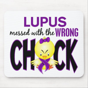 Lupus röra med den fla chicken musmatta