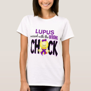 Lupus röra med den fla chicken t-shirt