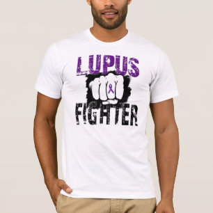 Lupuskämpe med näven t shirt