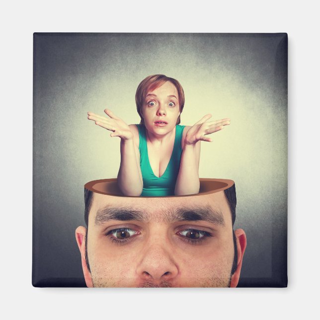 Lusande kvinna i huvudet magnet (Framsidan)