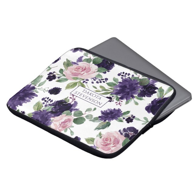 Lush-Blommar | Lila och Rosa Mönster Monogram Laptop Fodral (Framsida topp)