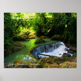 Lush Grönt Waterfall Travel Destination Indonesia Poster