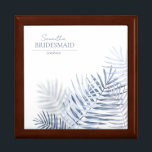 Lush Handflatan Löv Bröllop Bridesmaid Blue/Wht ID Minnesask<br><div class="desc">En färg-palett i trendig i skuggor från grått i stål till vindsorblått; mousserande geometriska ramar och elegant-designlayouter utgör grunden för denna spännande bröllop-svit. Oavsett om du planerar ett destinationsbröllop eller bor nära hemmet, gör den här känsliga designuppsättningen handflatan löv ett val att fånga öga. Den här koordinerande presentkortsdesignen som visas...</div>