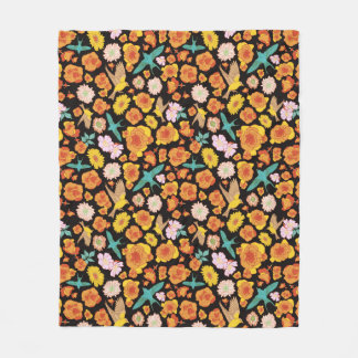 Lush Vår Blommigt och fåglar på mörkens bakgrund Fleecefilt