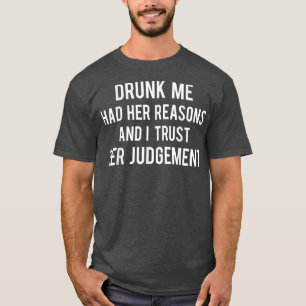 Lusniga flickor som dricker tjejer... t shirt