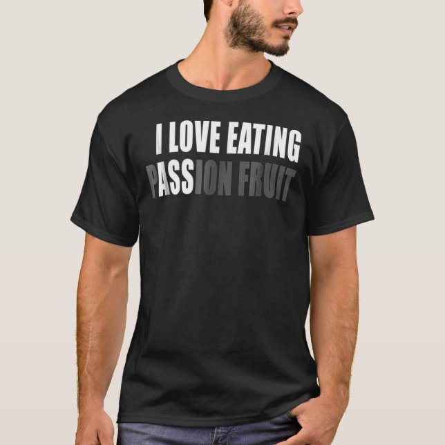 Lusnyj I Kärlek Eating Passion Fruit Classic T-Shi T Shirt (Framsida)
