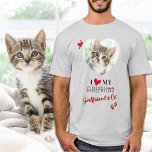 Lusnyj i Kärlek Mina flickvänner Cat Anpassningsba T Shirt<br><div class="desc">Vem gör du verkligen kärlek? Din flickvän eller hennes katt! Ge den perfekt gåvan till din pojkvän i valentines day med den här konstiga skjortan! A måste ha för varje kattälskare, katt mamma och katt pappa! En roligt vrider på min flickvän Kärlek, skjortan citerar "I Kärlek My Girväns katt" ......</div>
