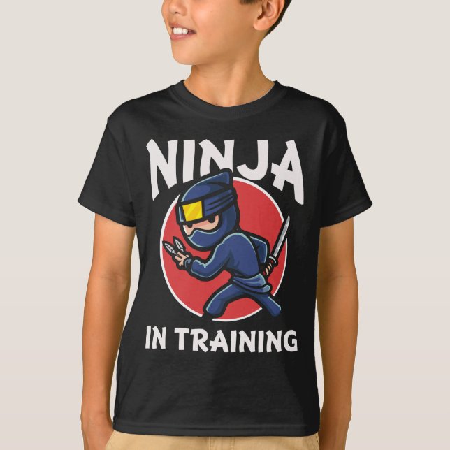 Lusnyj Ninja Kid i utbildning T Shirt (Framsida)