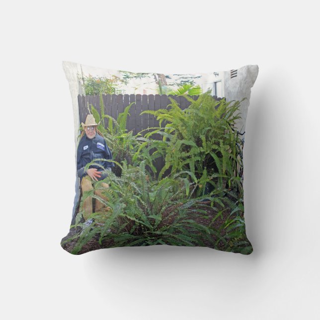Lustig man i Garden Pillow! Kudde (Framsida)