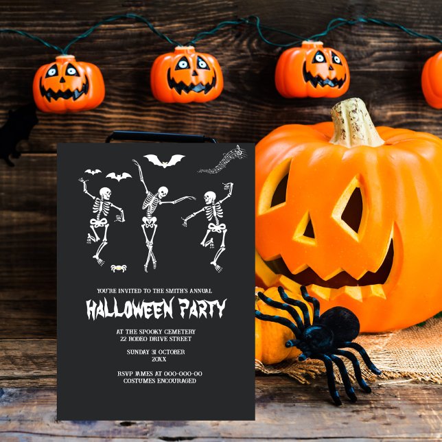 lustig pookisk svart och vit halloween inbjudningar (Skapare uppladdad)