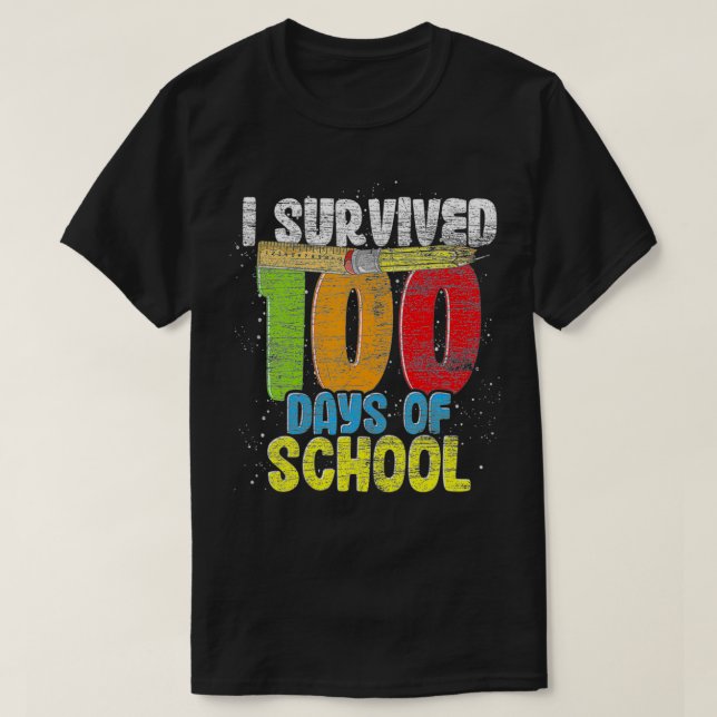 Lustigt 100-dagarsgåva från Student I Överlevt 100 T Shirt (Design framsida)