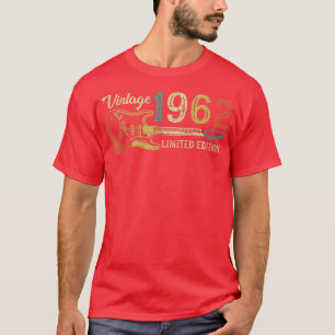 Lustigt 1962-födelsedagspresent för manar Guitar Ä T Shirt
