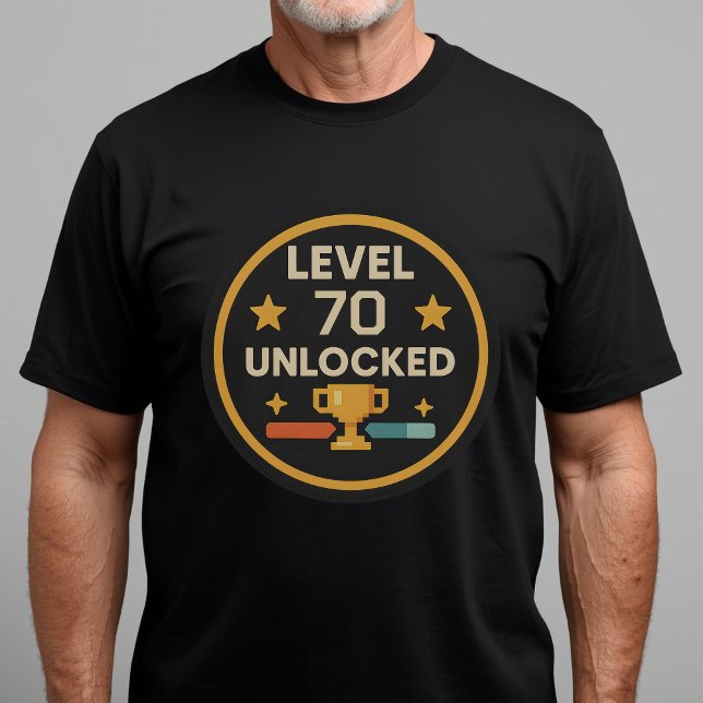 Lustigt 70:e födelsedagsspel Nivå 70 upplåst T Shirt (Skapare uppladdad)