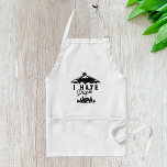 Lustigt Anti-Social Camping I Hate People Förkläde<br><div class="desc">Cook, grill eller läger i stil med det roliga "I Hate People"-lägret. Med en rustisk bergscen med ett mysigt tält i träd är detta en perfekt för självister, utomhus älskare och alla som har ensamhet över socialiseringen. Den här plattan är gjord av ett tåligt tyg och är underbar för grillar,...</div>
