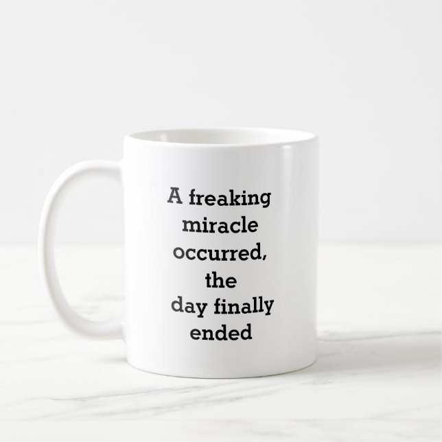 Lustigt arbete - spärrande av Miracle Kaffemugg (Vänster)