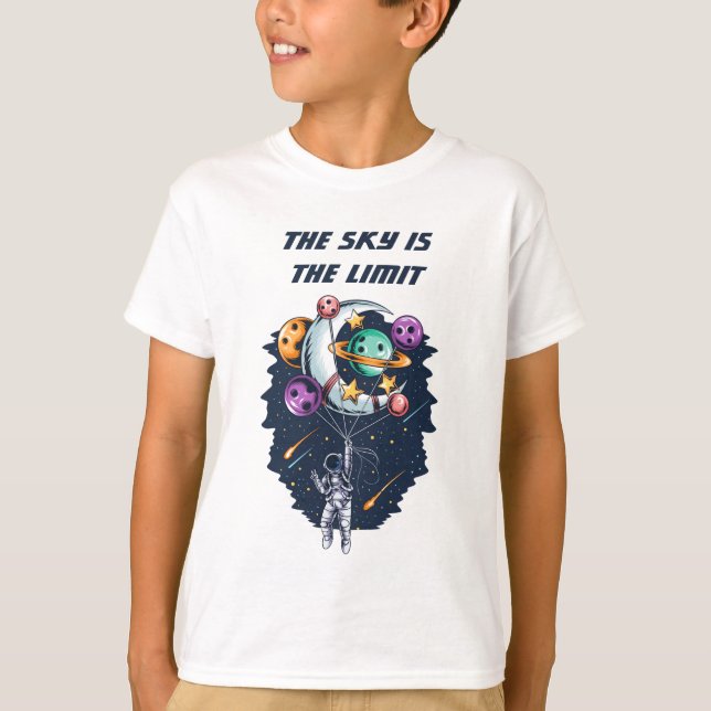Lustigt Astronaut Holding a Balloon Planets T Shirt (Framsida)