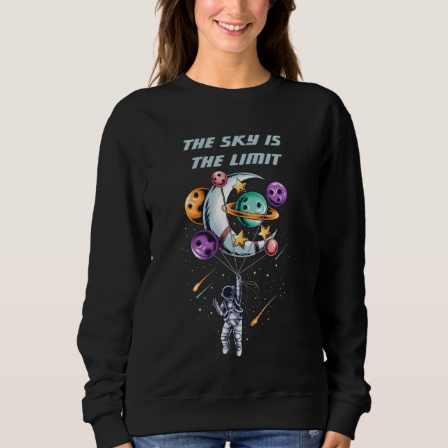 Lustigt Astronaut Holding a Balloon Planets T Shirt (Framsida)