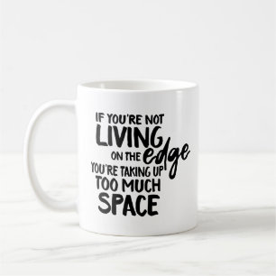 Lustigt att bo på Kant Typografi Kaffemugg