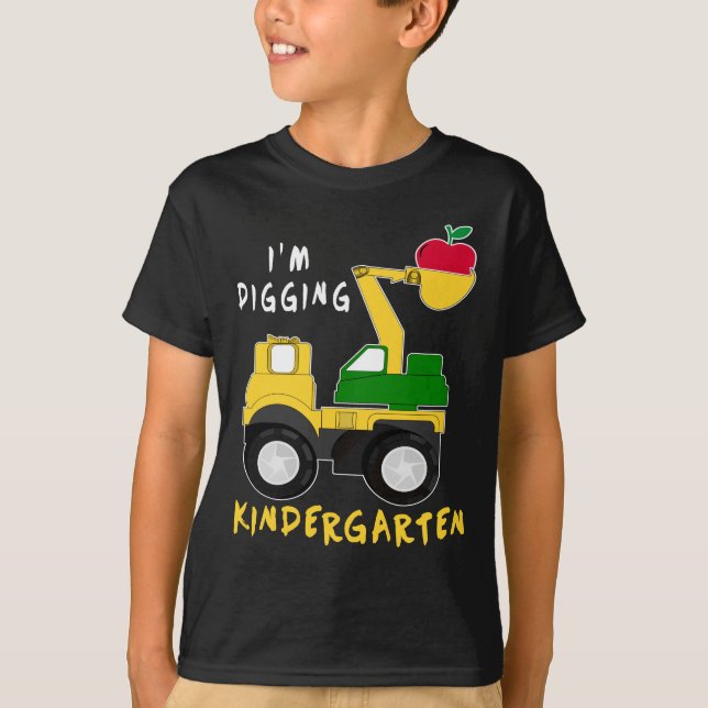 Lustigt att jag gräver Kindergarten T Shirt (Framsida)