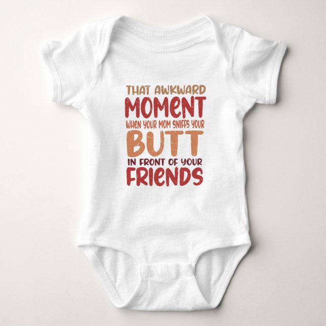 Lustigt babyskor | Den Awkward Moment T Shirt (Framsida)