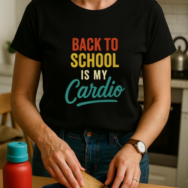 Lustigt Back to school är min överordnad. T Shirt (Skapare uppladdad)