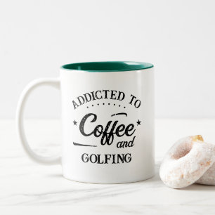 Lustigt Beroende till kaffe och Golfing Två-Tonad Mugg