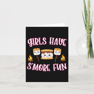 Lustigt Camping Smores Girls har mer Roligt Cute K Kort