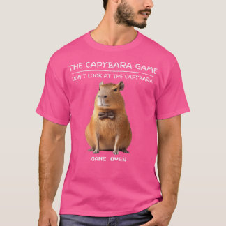 Lustigt Capybara-spelet titta inte på Capybara. T Shirt