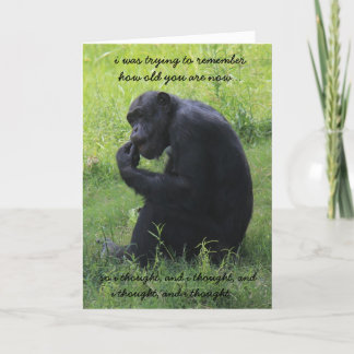 Lustigt chimp (tänkaren) Över Backe-födelsedagen Kort