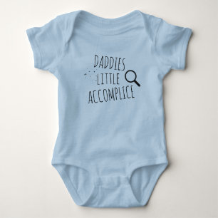 Lustigt citat baby växer, Daddies lilla prestation T Shirt