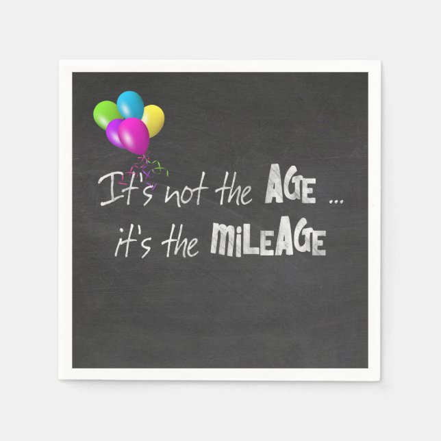 Lustigt citat om gammal ålder på chalkboard pappersservett (Framsidan)