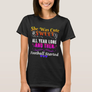 Lustigt Cute och Sweet Sen började fotboll T Shirt