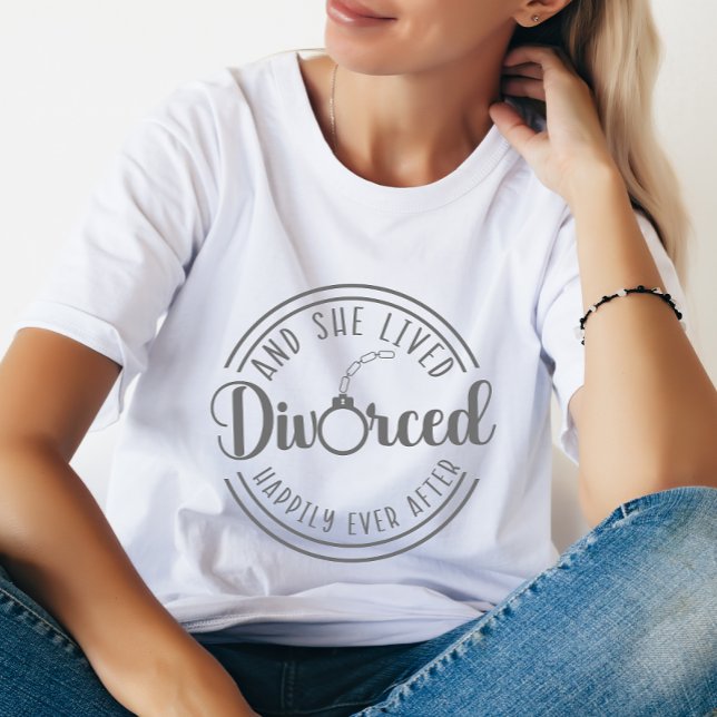 Lustigt Divorce Party T-shirt för hennes skull (Skapare uppladdad)