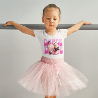Lustigt Ferret i Tutu Dancing T Shirt