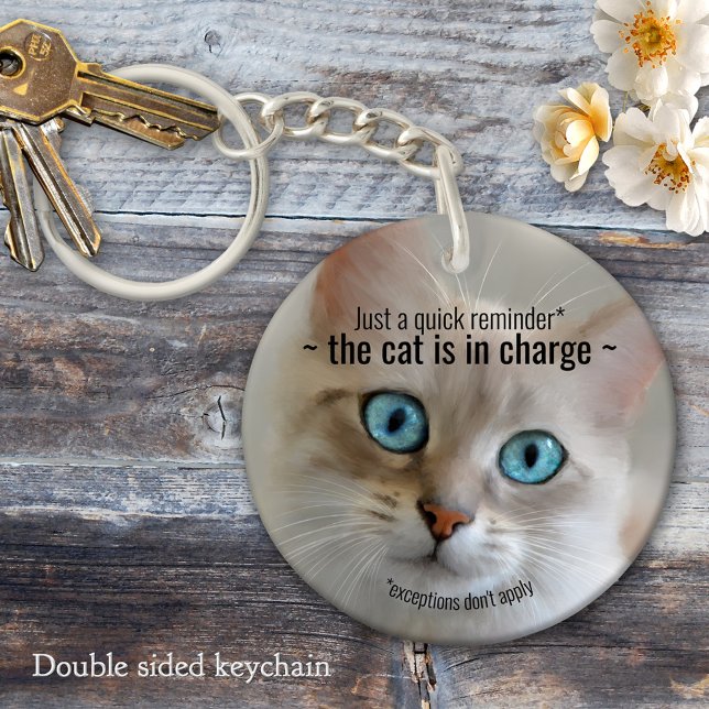 Lustigt fin konsthatnyckelkedja (Keychain featuring an original fine art painting of a cute kitty)