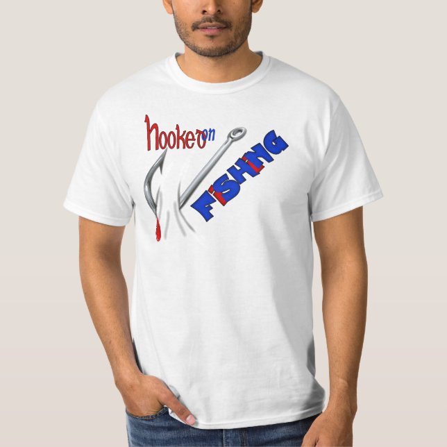 Lustigt fiskefartyg - Hooking On Fishing Tee Shirt (Framsida)