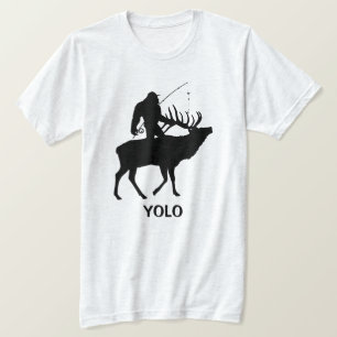 Lustigt fiskefartyg med Sasquatch Riding Elk T Shirt